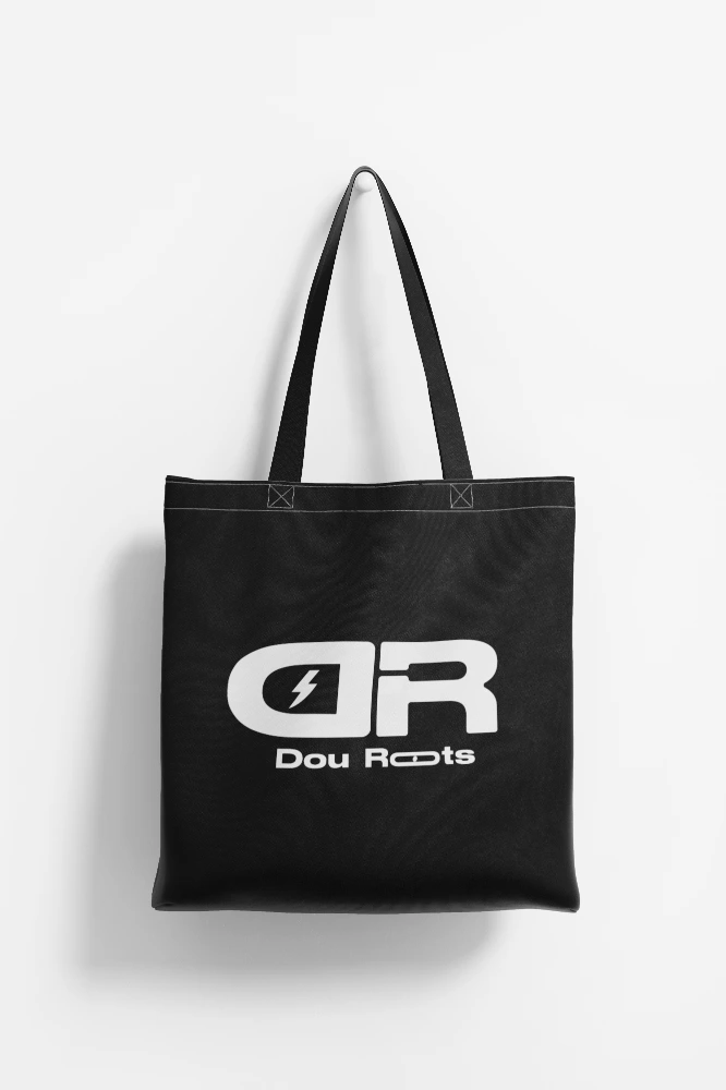 Tote Bag Signature – Hitam